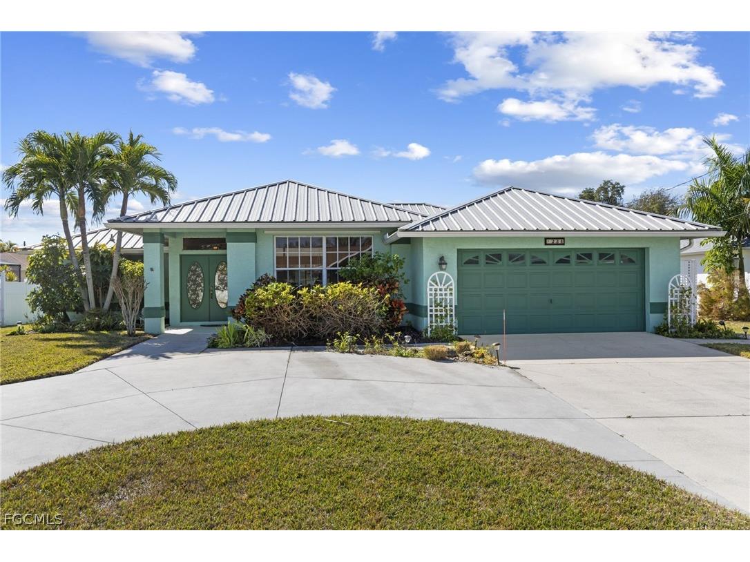 234 SW 43rd Terrace Cape Coral FL 33914 2026007360 image1