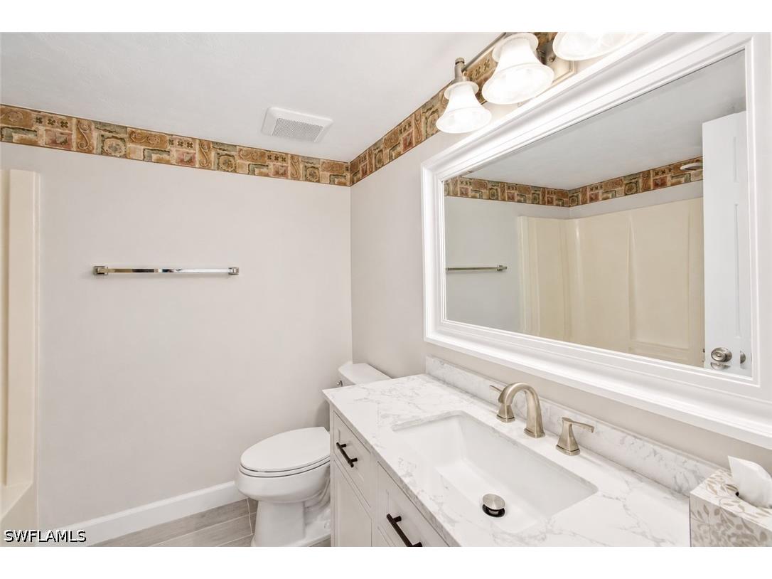 2340 Naples Trace Circle #2 Naples FL 34109 226023302 image15