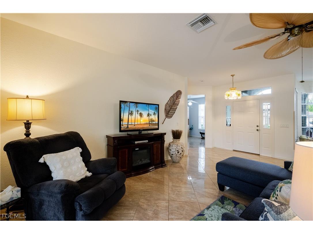 2340 Palo Duro Boulevard North Fort Myers FL 33917 2026010527 image5