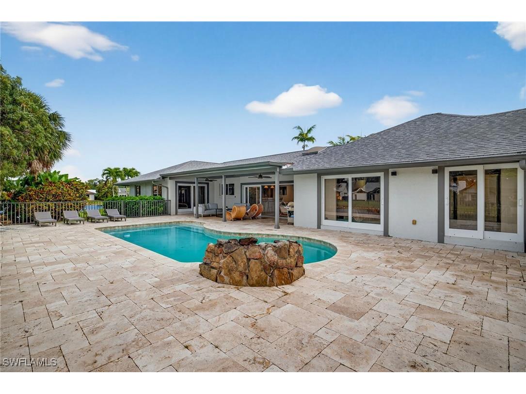 2341 Mayfield Court #8 Naples FL 34105 226003356 image33
