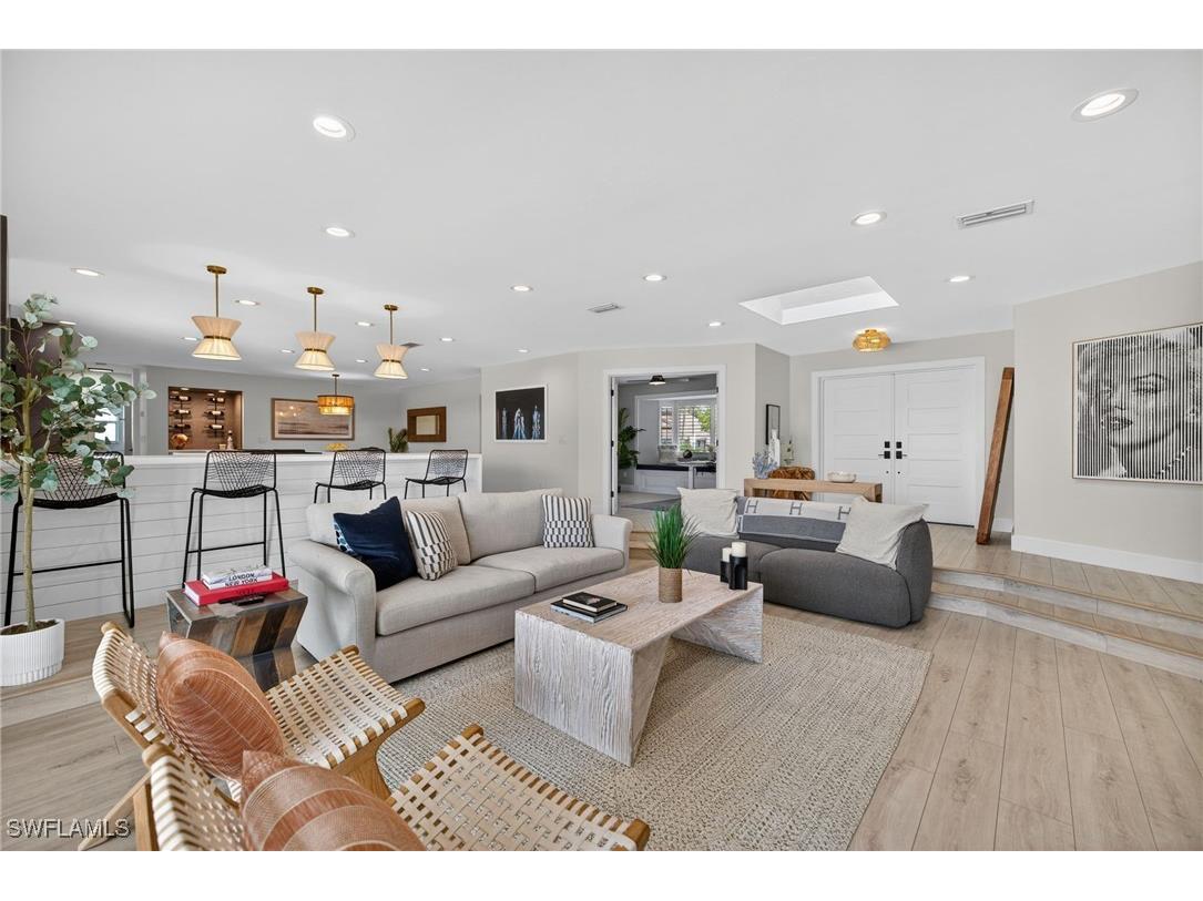 2341 Mayfield Court #8 Naples FL 34105 226003356 image6