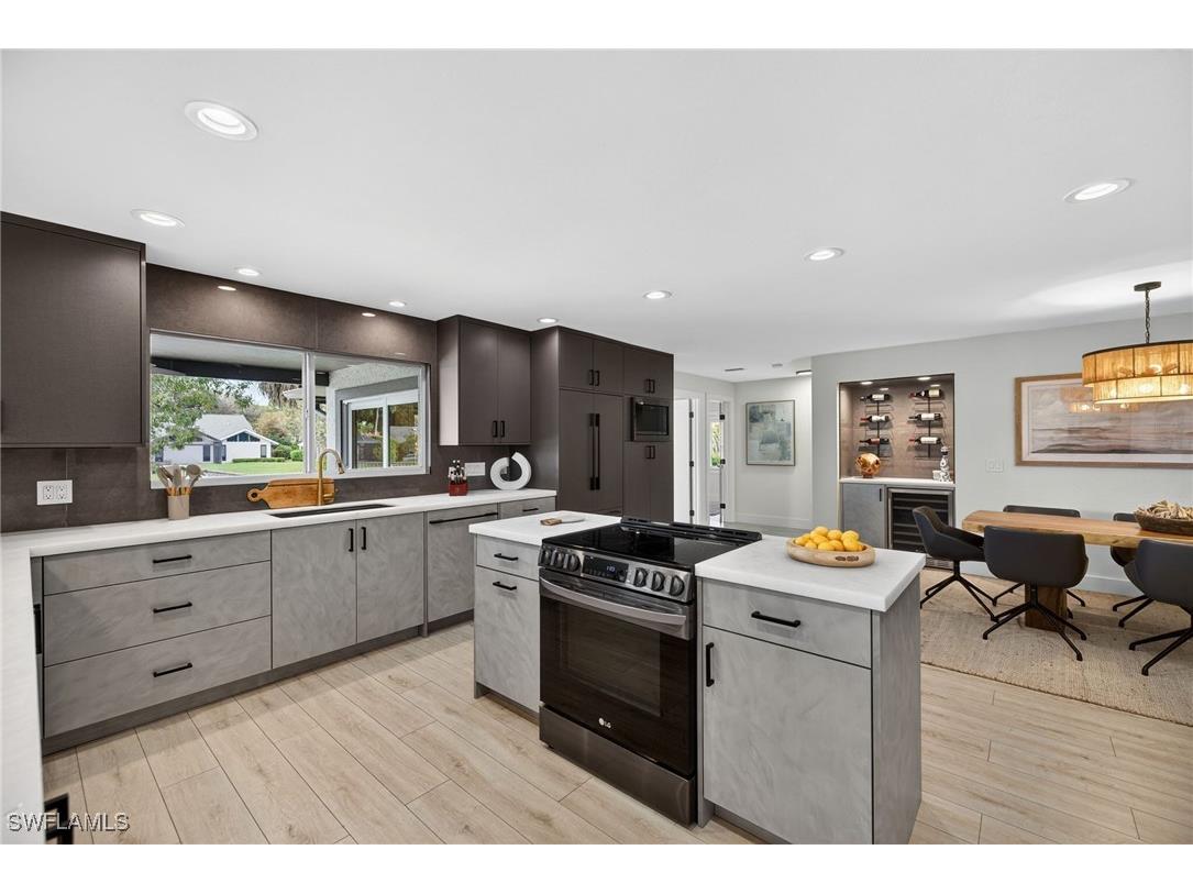 2341 Mayfield Court #8 Naples FL 34105 226003356 image9