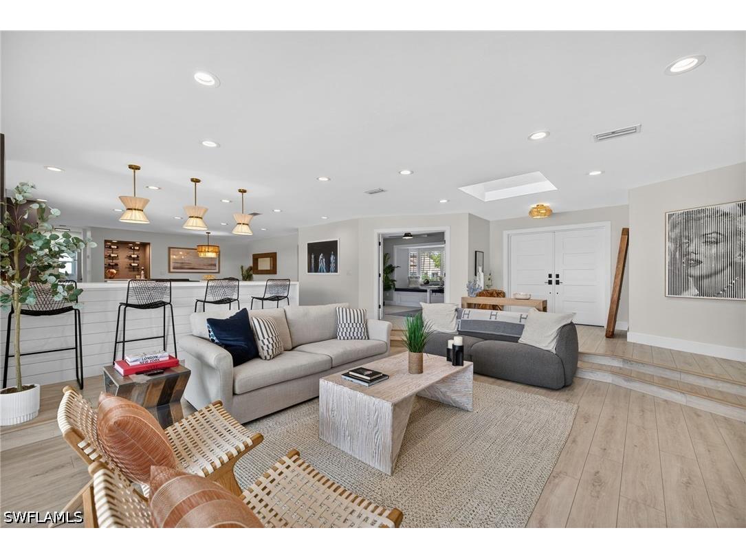 2341 Mayfield Court #8 Naples FL 34105 226027183 image9