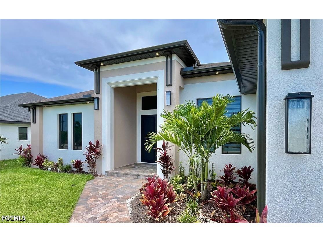 2341 NW 38th Place Cape Coral FL 33993 2026027810 image1