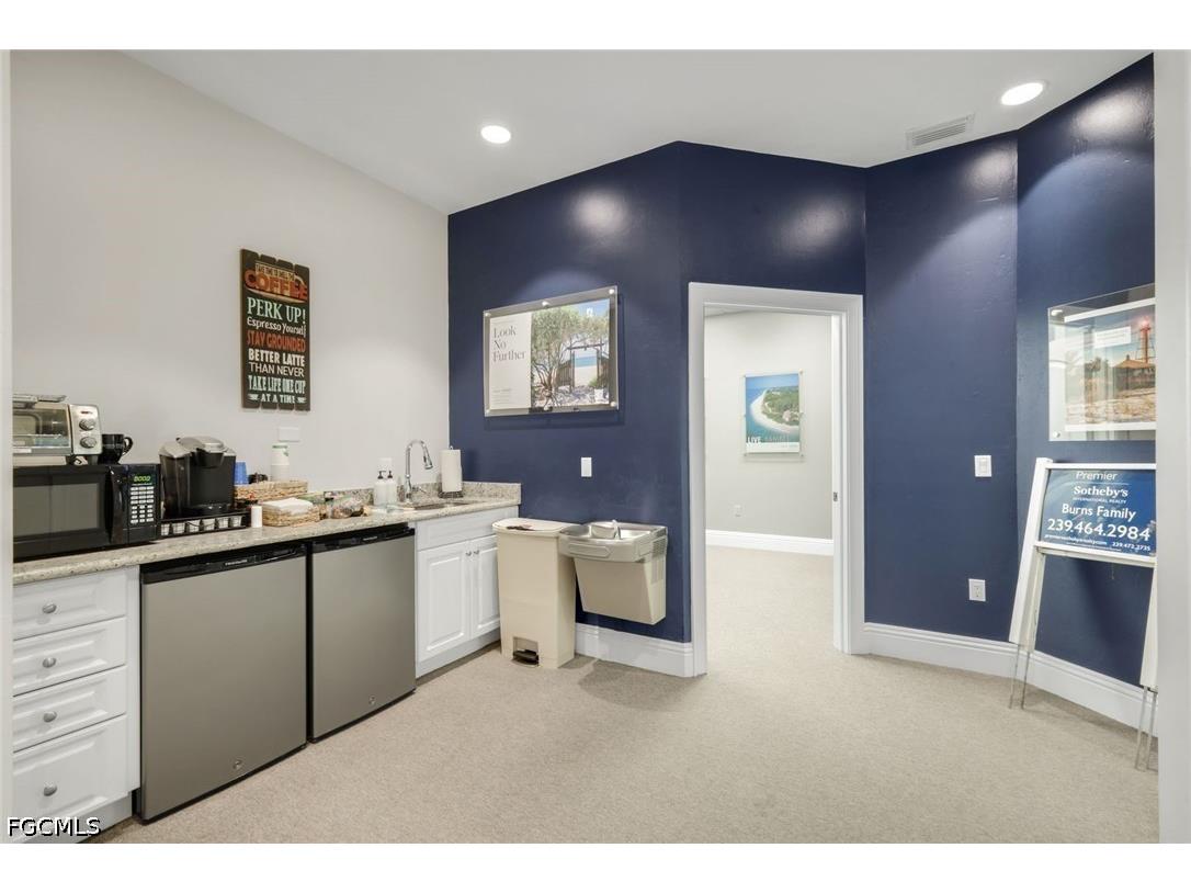 2341 Palm Ridge Road #A B C Sanibel FL 33957 2026022434 image18