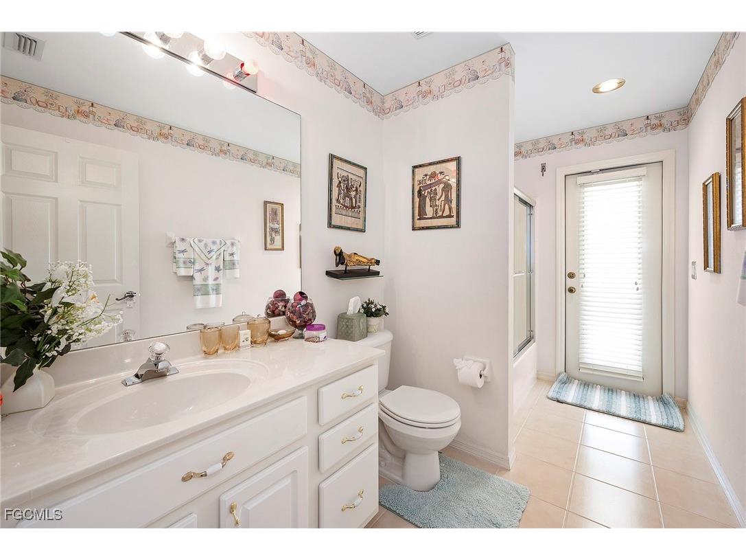 23418 Olde Meadowbrook Circle Estero FL 34134 2025023825 image17