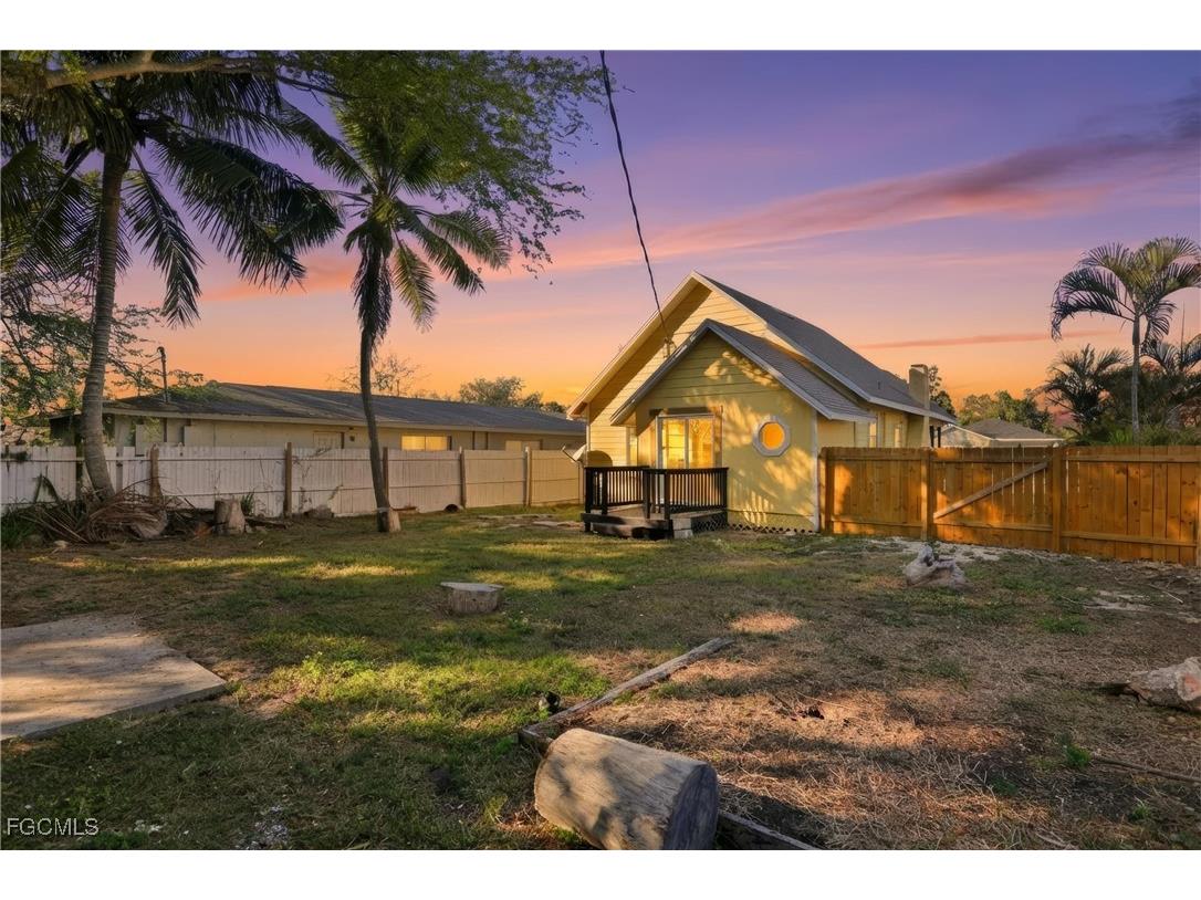 2342 Stella Street Fort Myers FL 33901 2026000841 image3