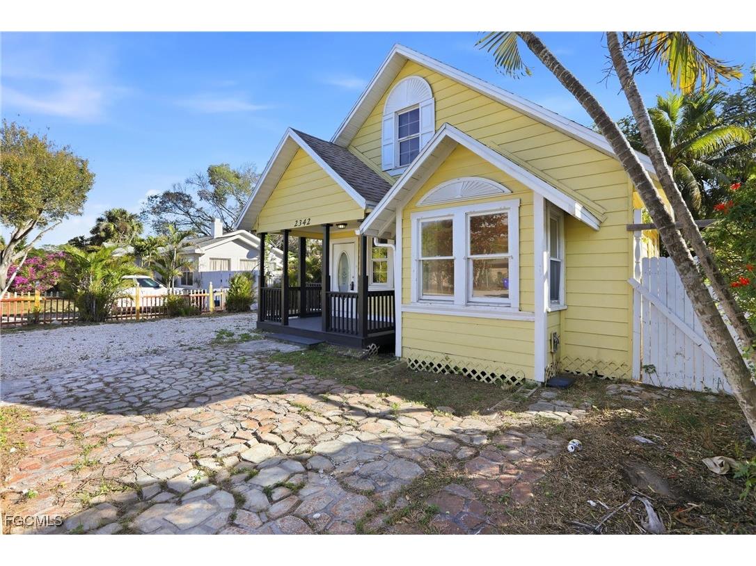 2342 Stella Street Fort Myers FL 33901 2026000841 image4