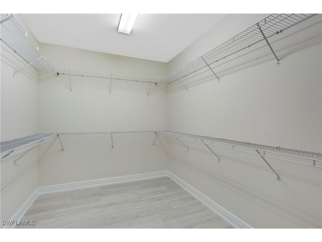 2343 Sheen Lane #401 Naples FL 34120 225058034 image14