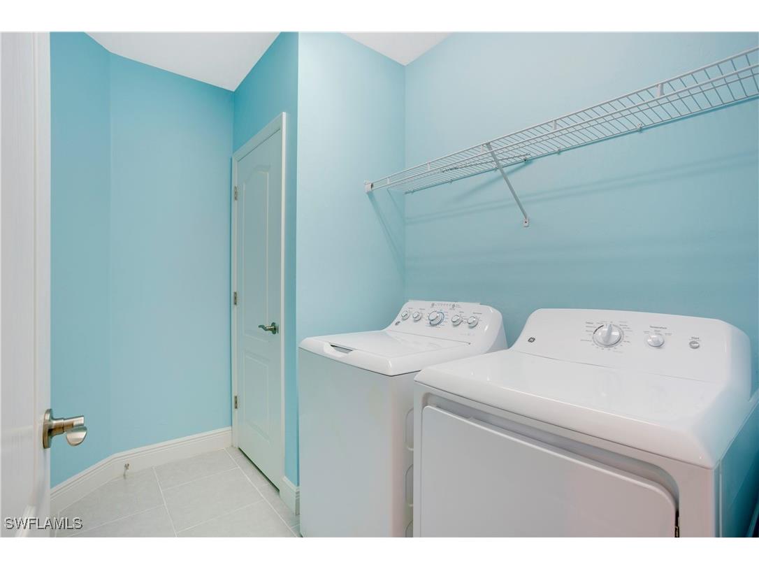 2343 Sheen Lane #401 Naples FL 34120 225058034 image17