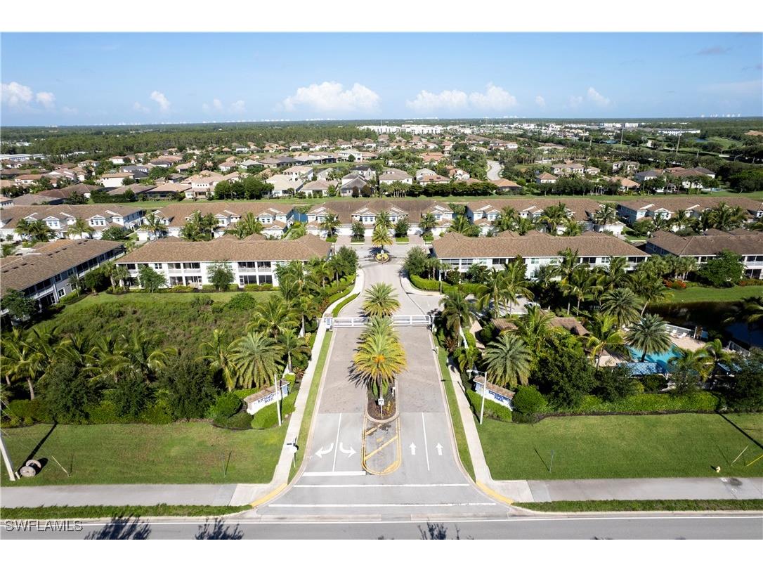 2343 Sheen Lane #401 Naples FL 34120 225058034 image32