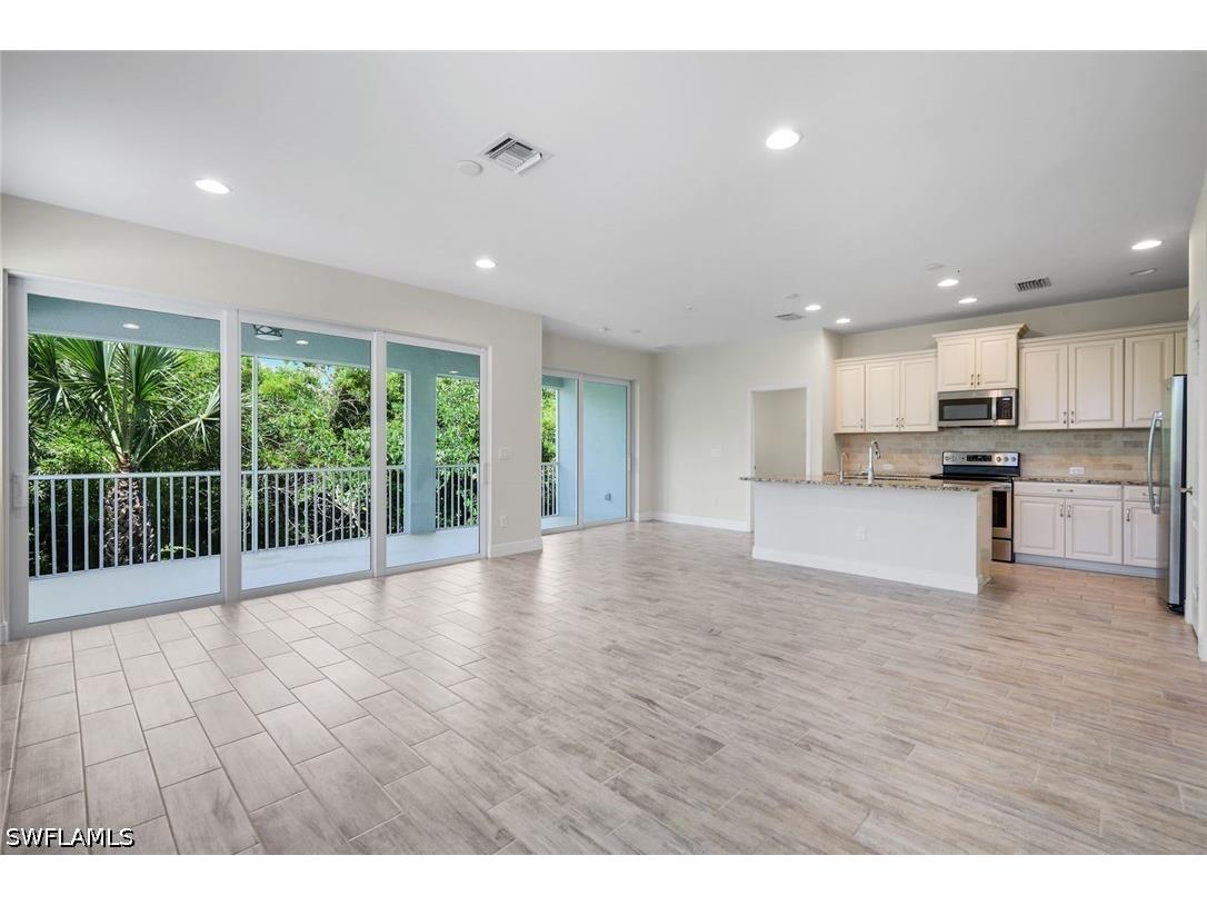 2343 Sheen Lane #405 Naples FL 34120 226023198 image5