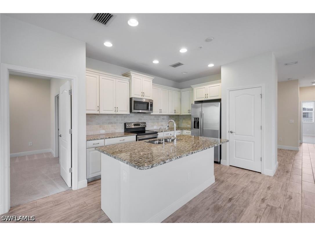 2343 Sheen Lane #405 Naples FL 34120 226023198 image6