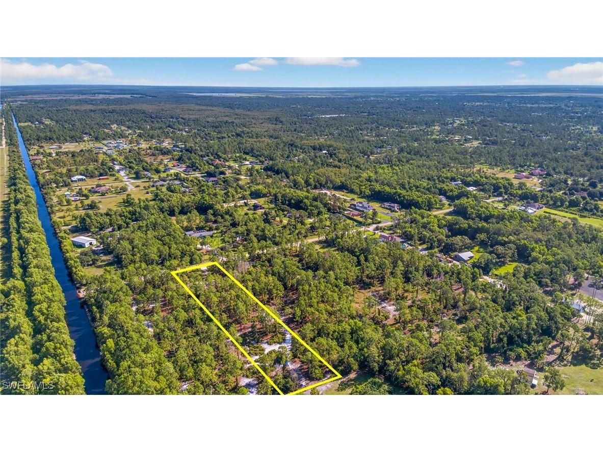 2344 52nd Avenue NE Naples FL 34120 225083853 image8