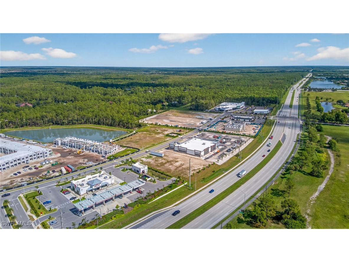 2344 52nd Avenue NE Naples FL 34120 225083853 image9