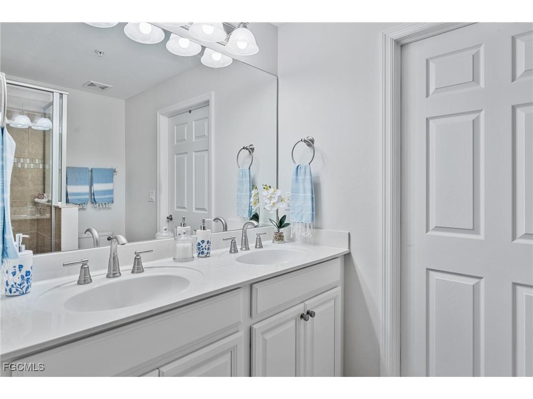 23440 Alamanda Drive #103 Estero FL 34135 2025021116 image21