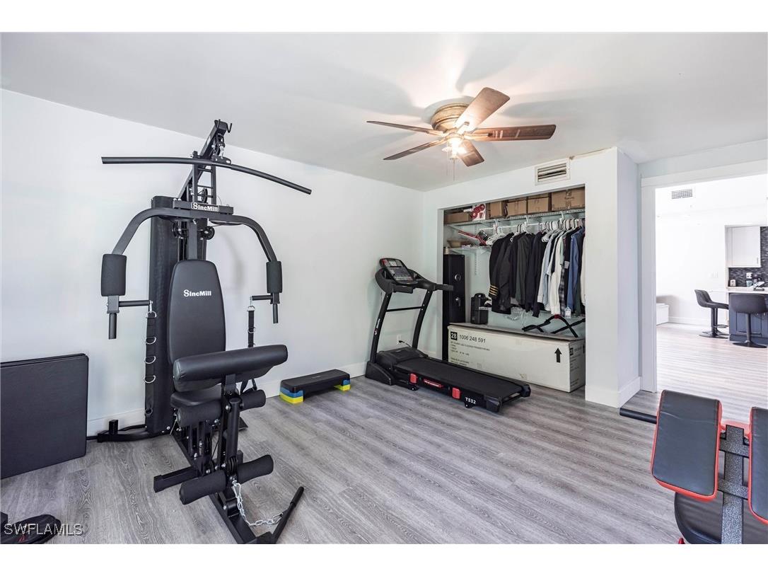 2345 Outrigger Lane Naples FL 34104 225065122 image22