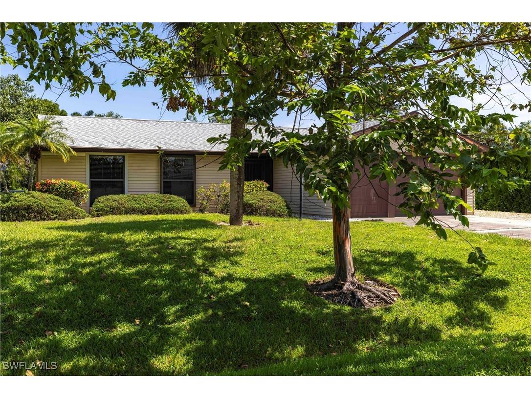 2345 Outrigger Lane Naples FL 34104 225065122 image27