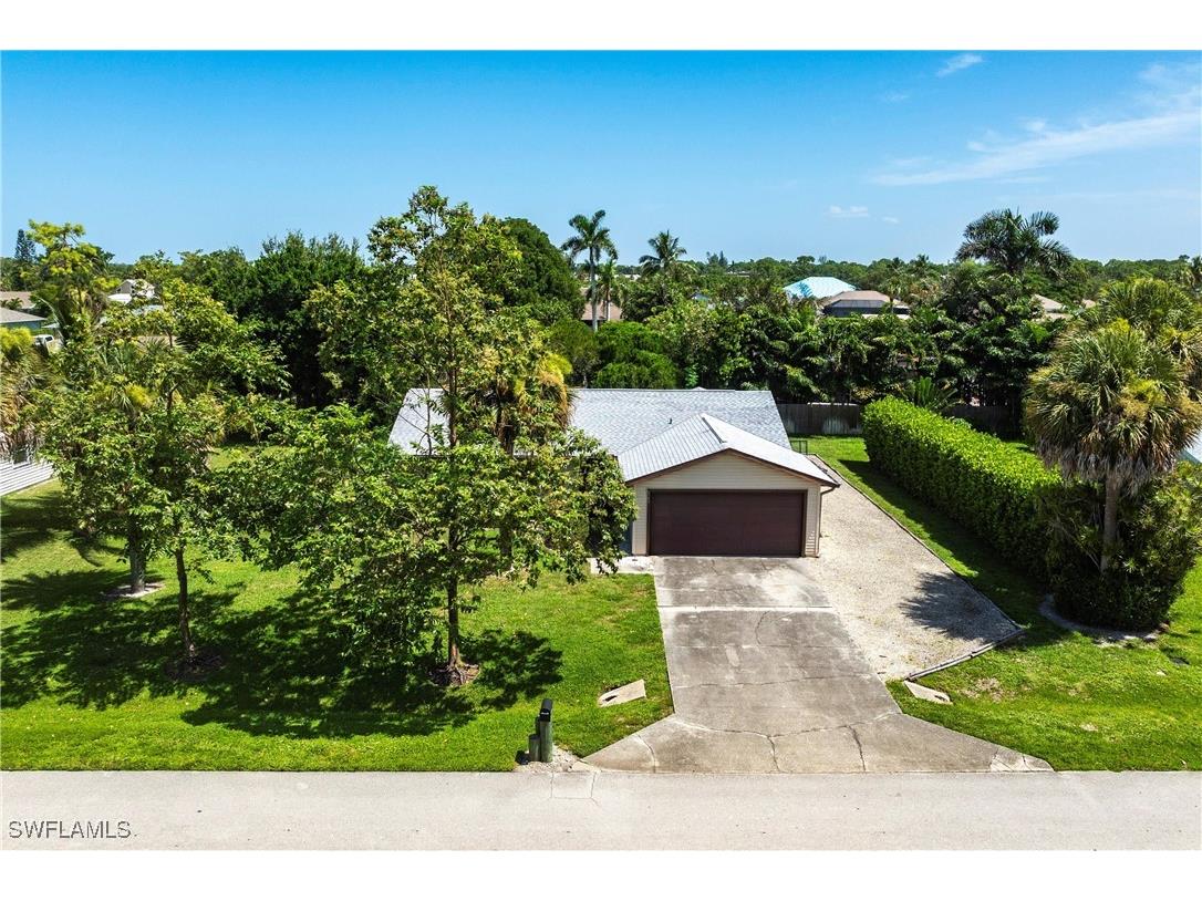 2345 Outrigger Lane Naples FL 34104 225065122 image28