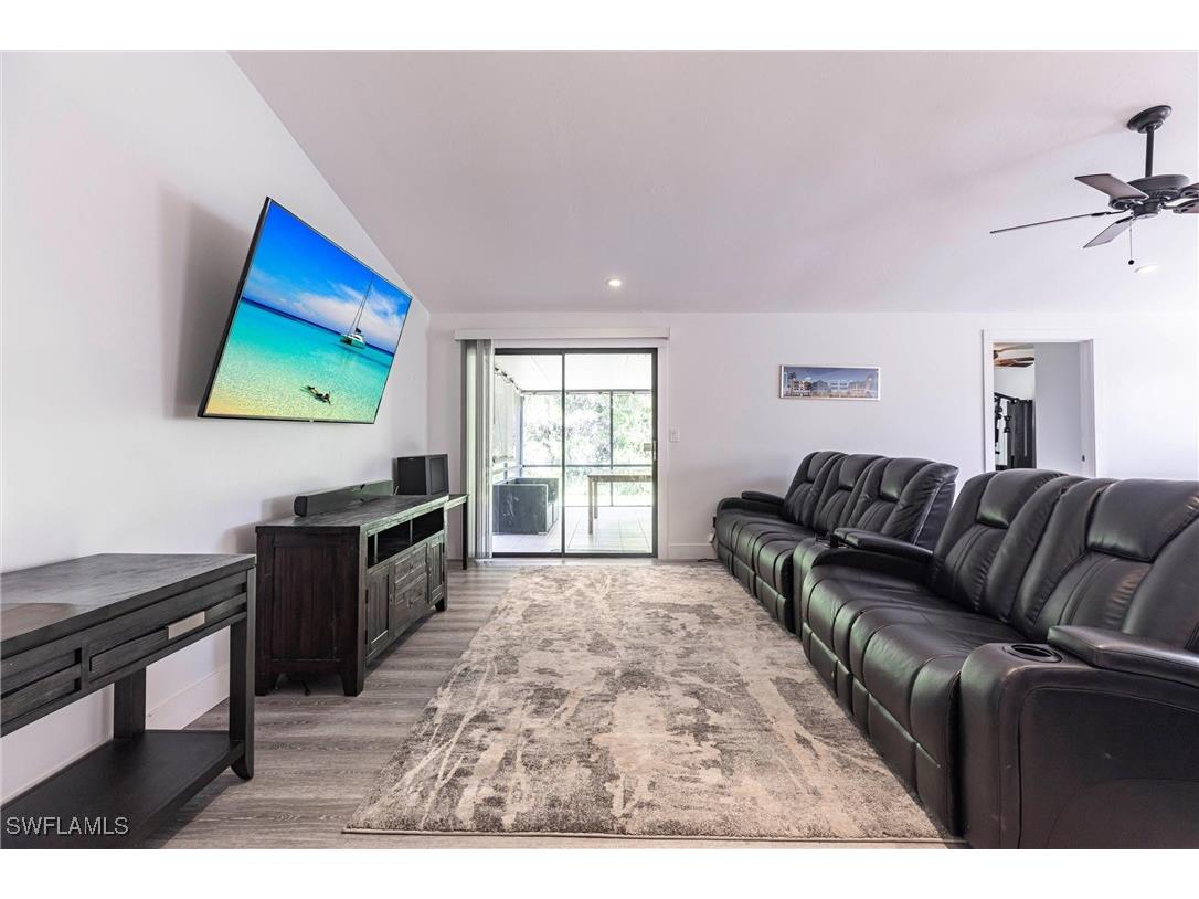 2345 Outrigger Lane Naples FL 34104 225065122 image6
