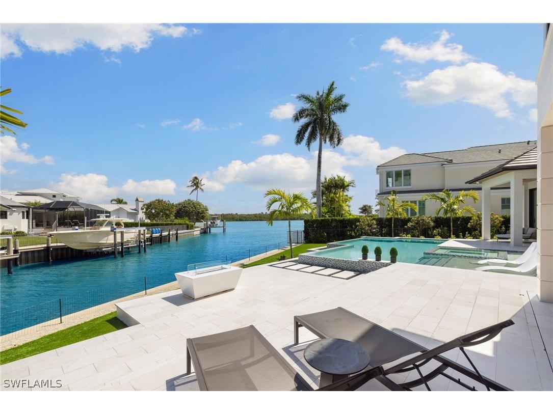 2345 Tarpon Road Naples FL 34102 226011848 image18