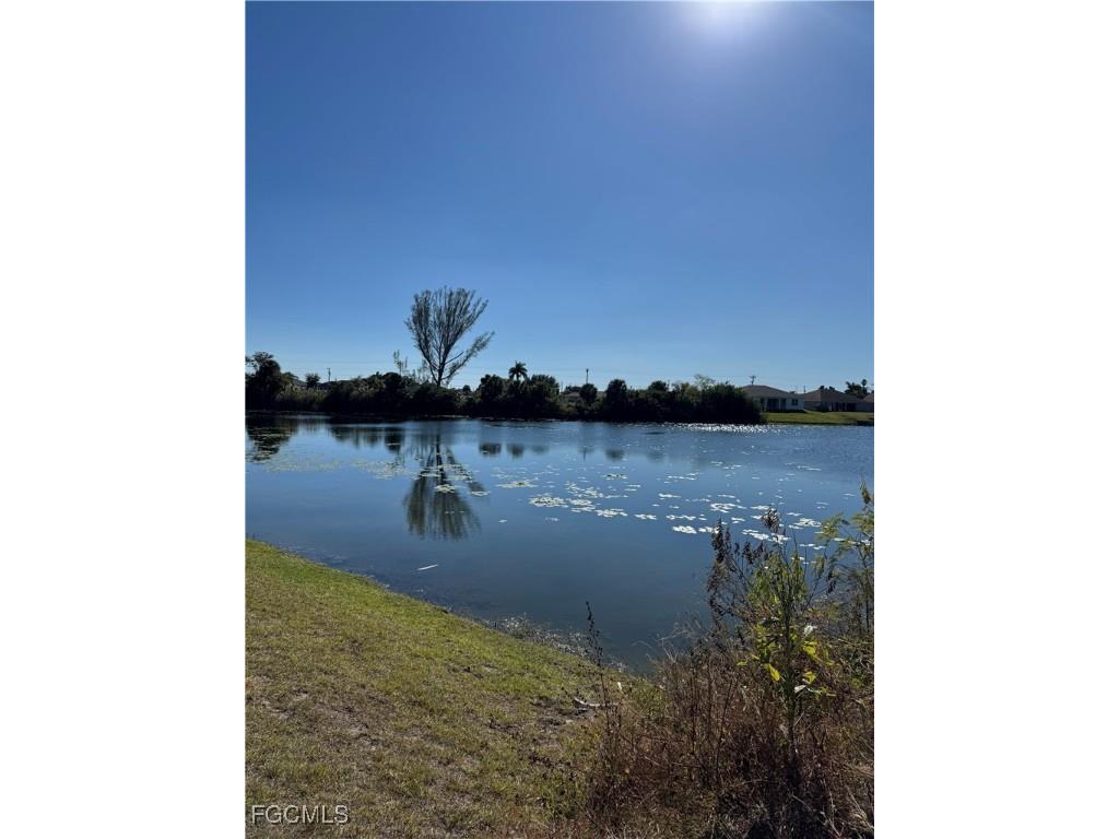 2346 NE 19th Place Cape Coral FL 33909 2025020581 image8