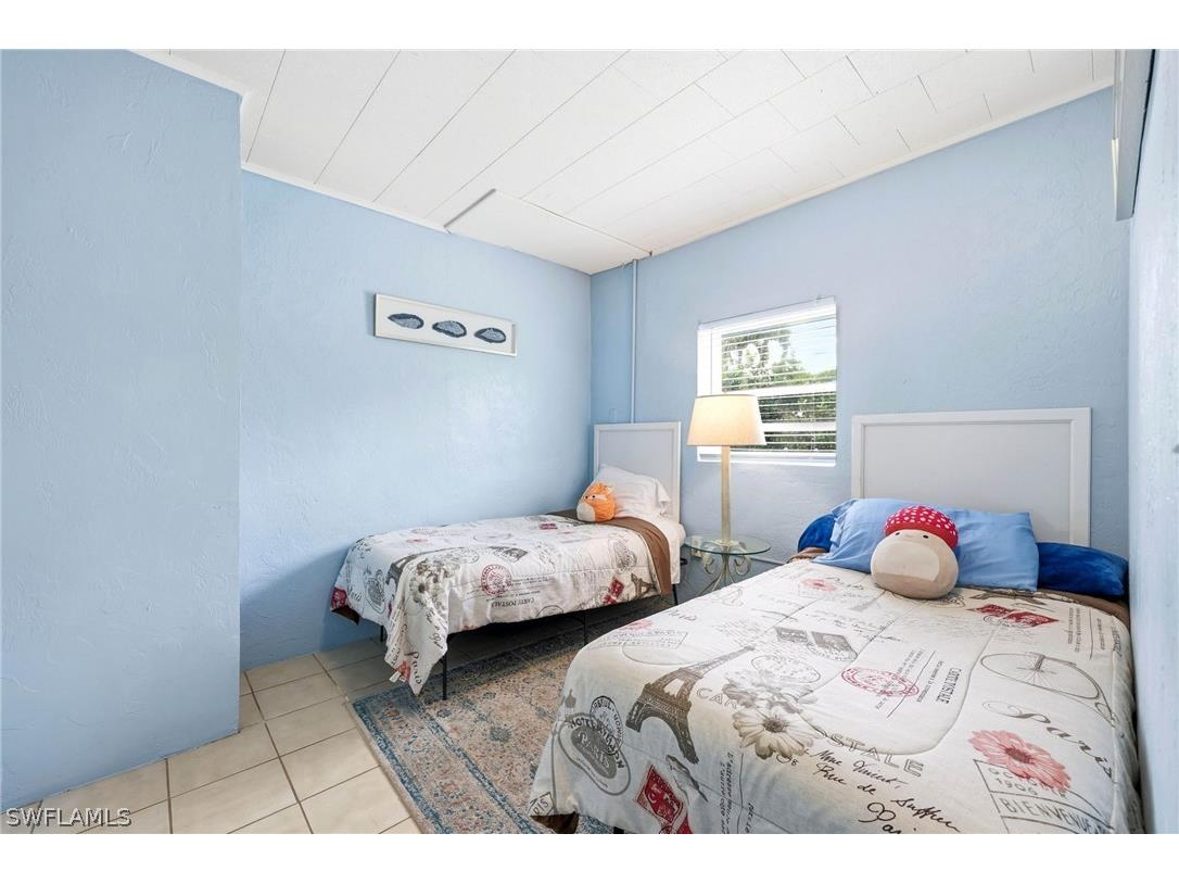 2347 Harbor Road Naples FL 34104 225081782 image13