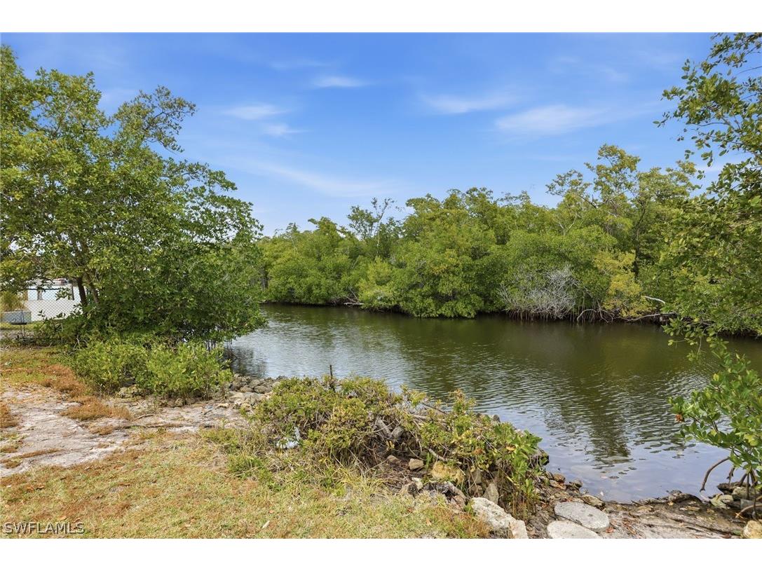 2347 Harbor Road Naples FL 34104 225081782 image27