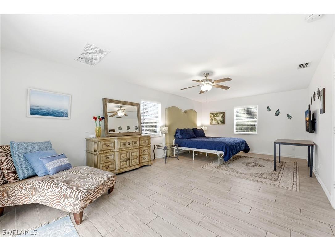 2347 Harbor Road Naples FL 34104 225081782 image9