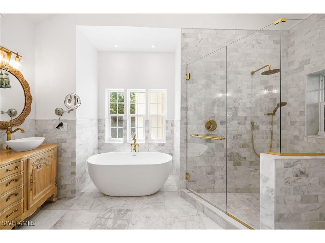 2348 Florida Avenue Naples FL 34112 225078705 image14