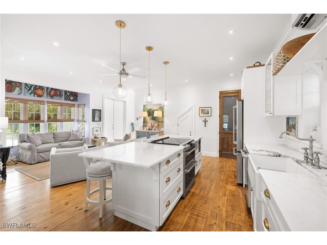 2348 Florida Avenue Naples FL 34112 225078705 image9