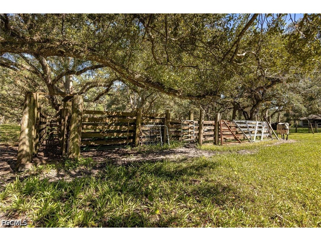 2348 Nine Mile Road Labelle FL 33935 2026017997 image45