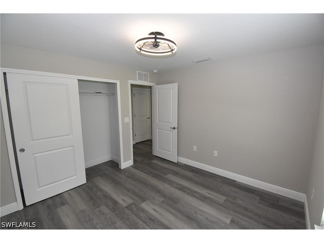23493 Branch Avenue Port Charlotte FL 33980 226022506 image28