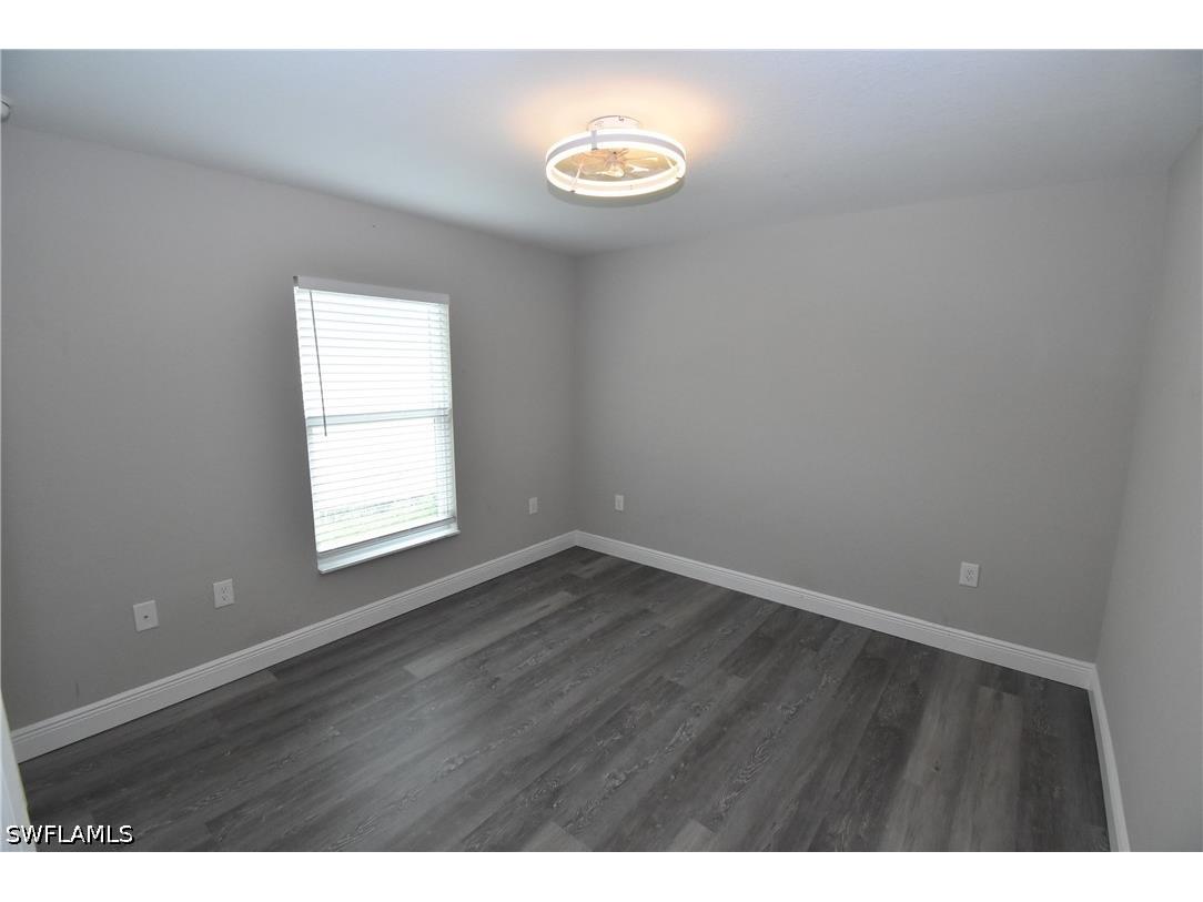 23493 Branch Avenue Port Charlotte FL 33980 226022506 image31