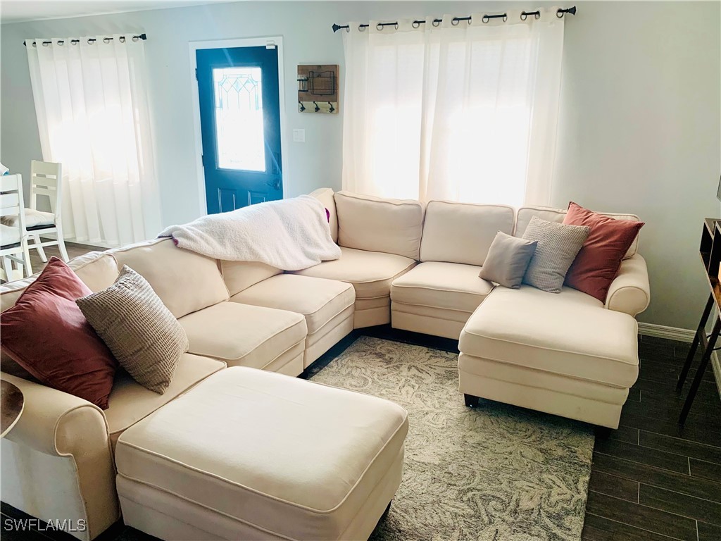 235 Cypress Way W Naples FL 34110 225078604 image11