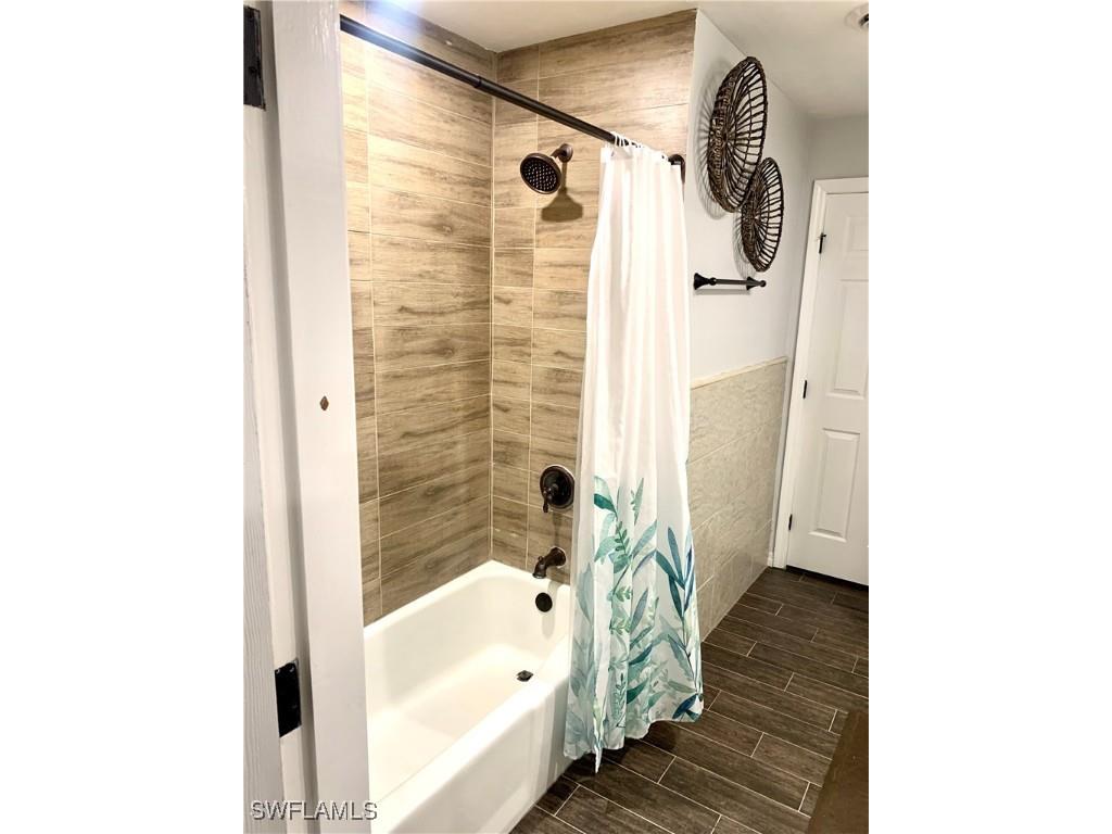 235 Cypress Way W Naples FL 34110 225078604 image13