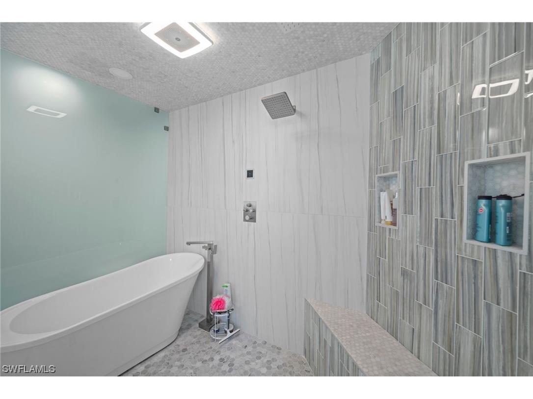 235 Dolphin Cove Court Bonita Springs FL 34134 223080954 image21