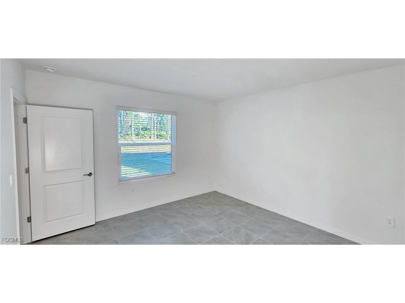 235 Lakeside Breeze Way Lehigh Acres FL 33936 2026006620 image18