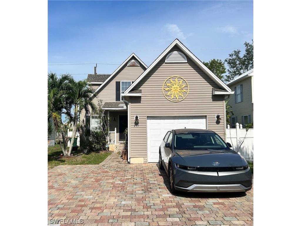 235 Leawood Circle Naples FL 34104 223039249 image1