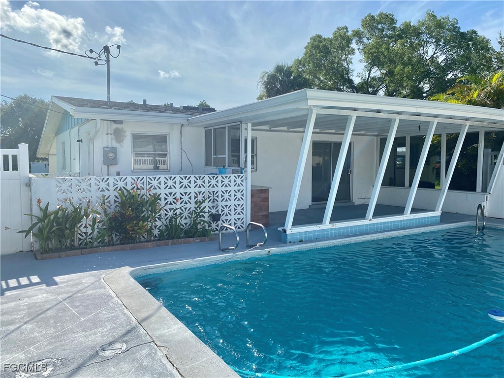 235 Maine Avenue Fort Myers FL 33905 2025002668 image3