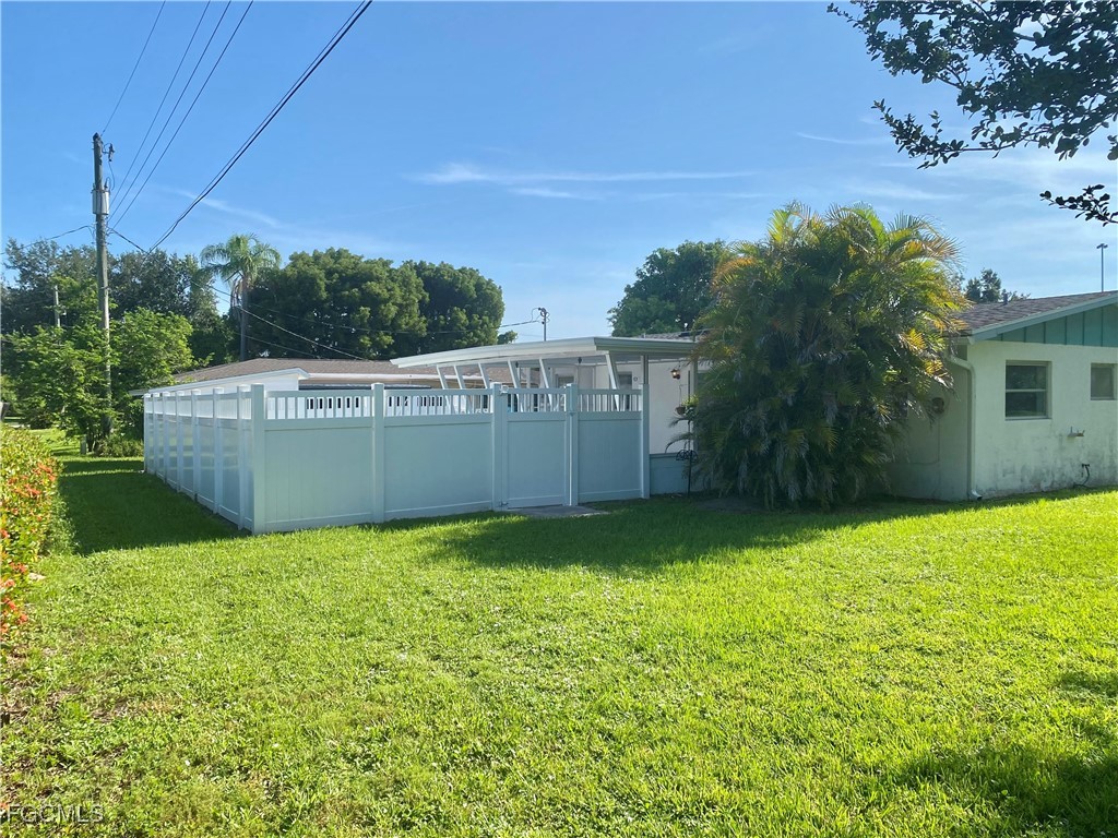 235 Maine Avenue Fort Myers FL 33905 2025002668 image9