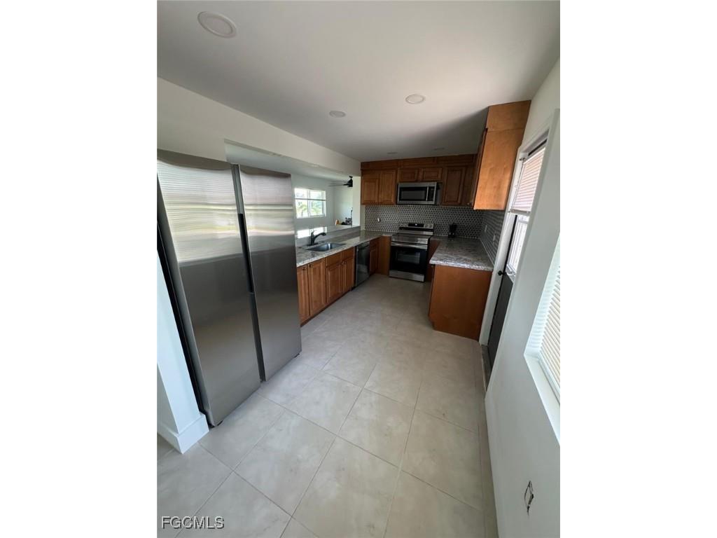 235 Mentel Terrace Port Charlotte FL 33952 2025004376 image12