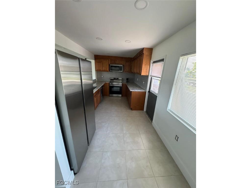 235 Mentel Terrace Port Charlotte FL 33952 2025004376 image14