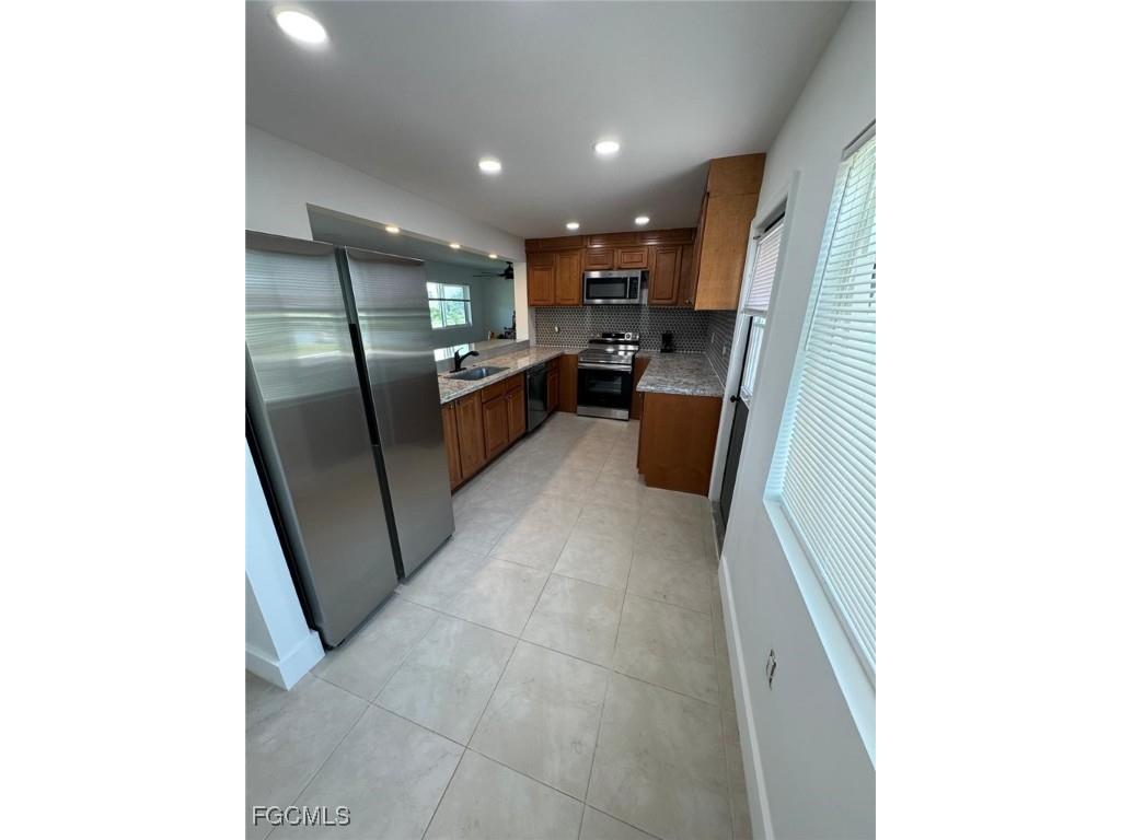 235 Mentel Terrace Port Charlotte FL 33952 2025004376 image16