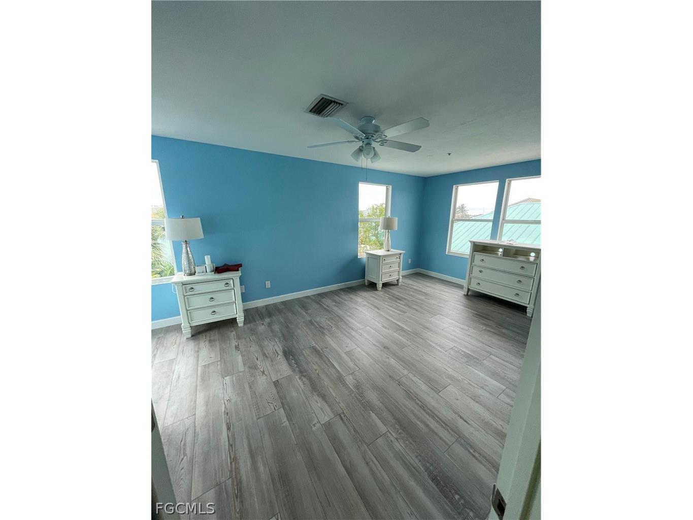 235 Miramar Street Fort Myers Beach FL 33931 2026011976 image10