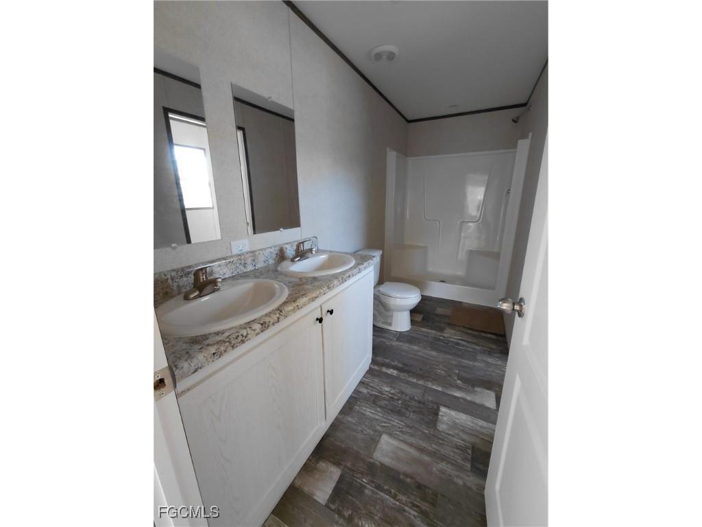 235 N Kennel Street Clewiston FL 33440 2025018221 image11