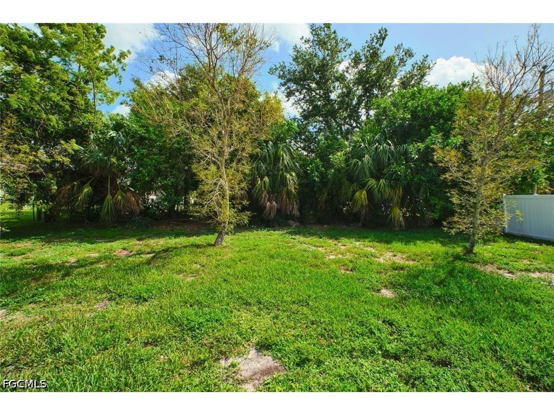 235 SW 12th Street Cape Coral FL 33991 2026023706 image36