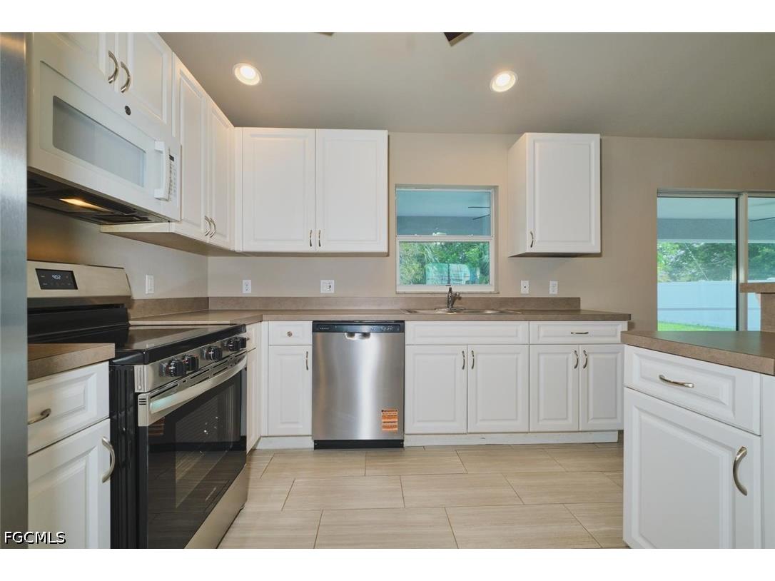 235 SW 12th Street Cape Coral FL 33991 2026023706 image9