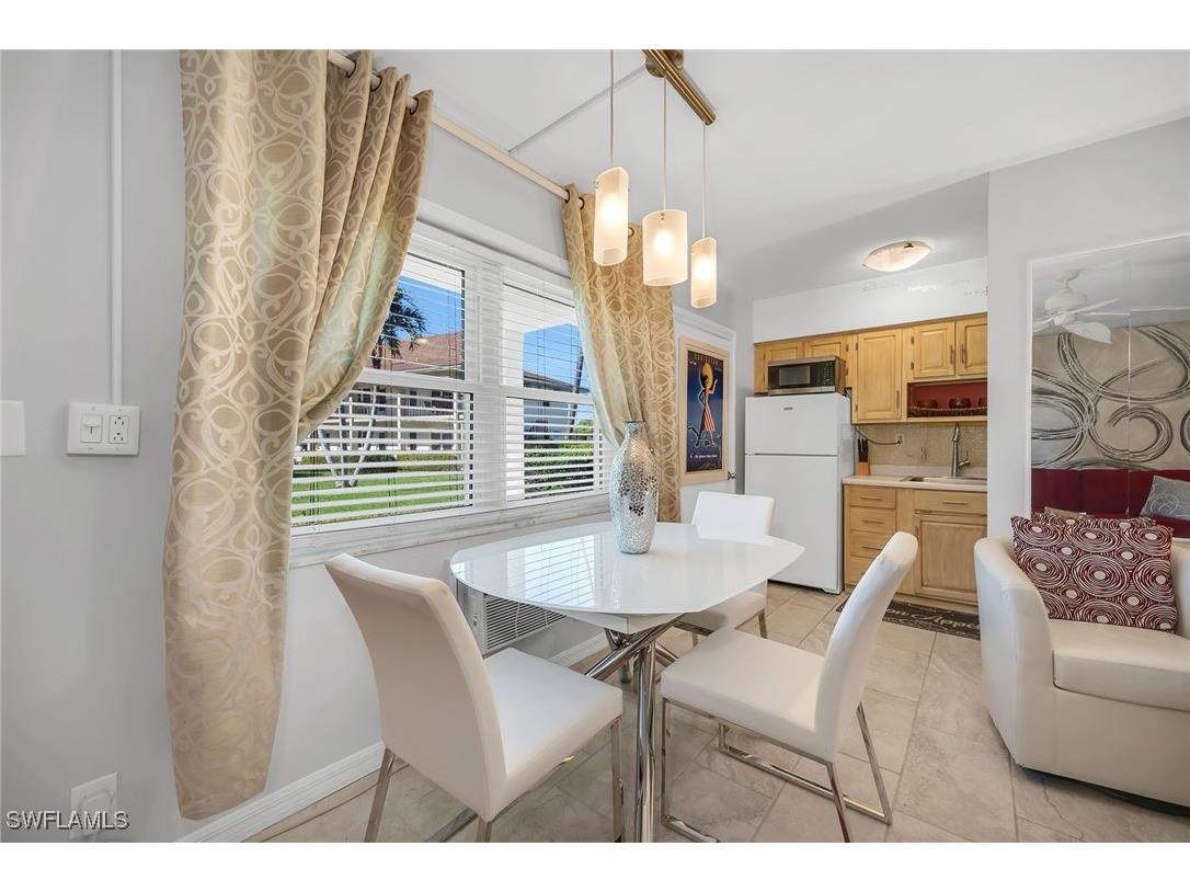 235 Seaview Court #B2 Marco Island FL 34145 226003386 image11