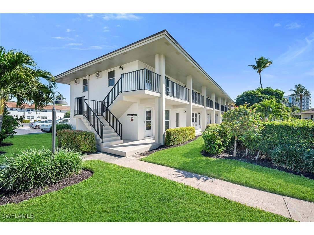 235 Seaview Court #B2 Marco Island FL 34145 226003386 image19